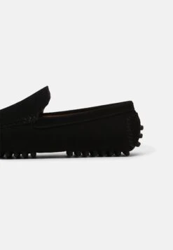 Pier One MocassiniBlack Uomo Scarpe Basse PI912C09J-Q11 -Negozio Pier One economico 0cb2c4eaf95a4aa992a137965ccc091a