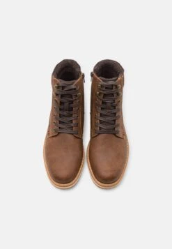 Pier One Stivaletti StringatiBrown Uomo Stivaletti/Stivali PI912K0B1-O11 -Negozio Pier One economico 0cbd5e467cb9476d85363f902da6e43a