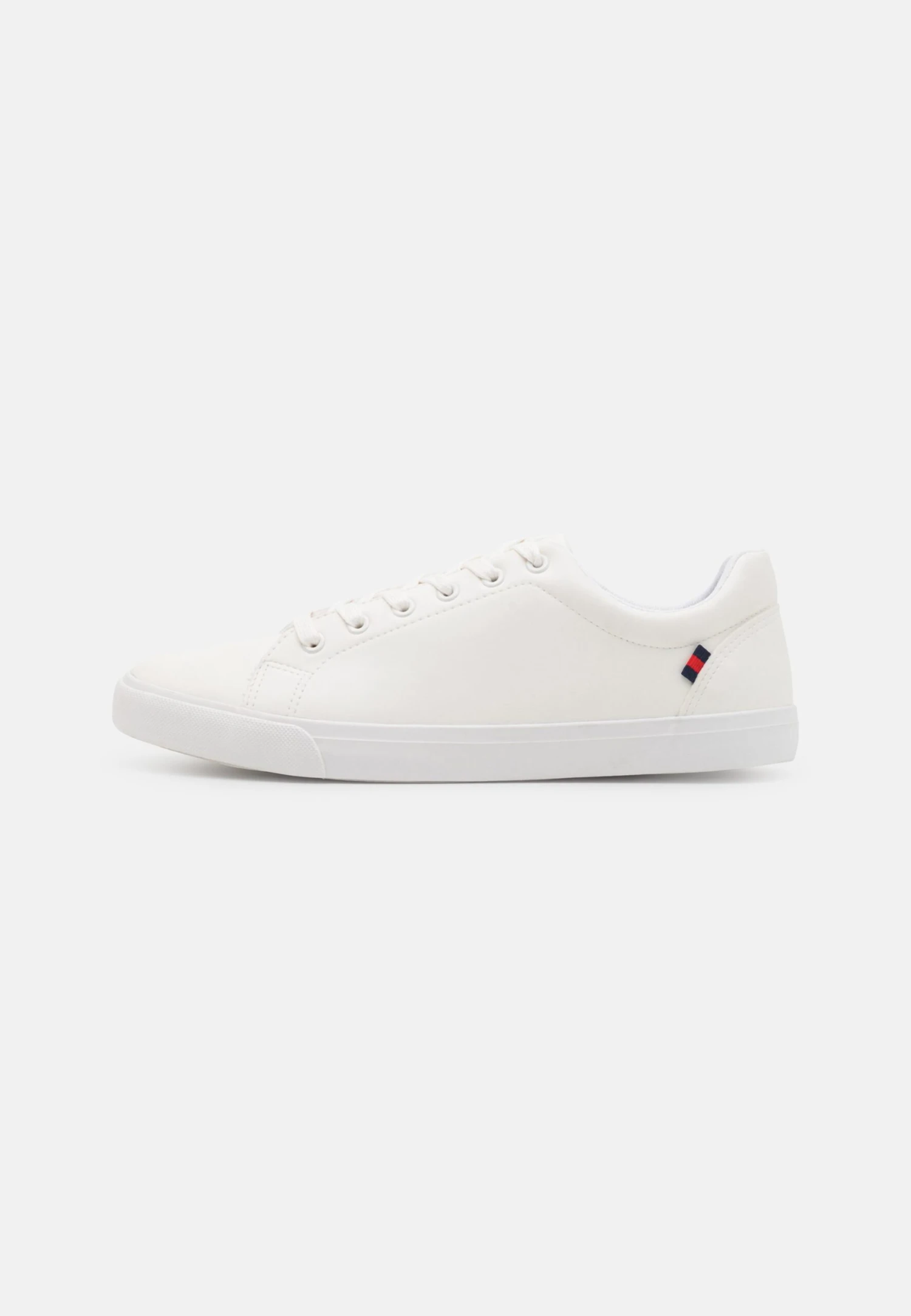 Pier One UnisexSneakers BasseWhite Uomo Sneaker PI915O01Q-A11 3 Pier One UnisexSneakers BasseWhite Uomo Sneaker PI915O01Q-A11