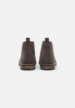 Pier One Stringate SportiveDark Grey Uomo Scarpe Con I Lacci PI912M0EC-C11 -Negozio Pier One economico 60b31299af274ae08f41e556c2fa39ef