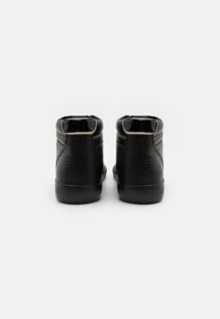 Pier One UnisexSneakers AlteBlack Donna Sneakers PI915N00E-Q11 -Negozio Pier One economico 6ff9652bf19d452585f929ac612060a8