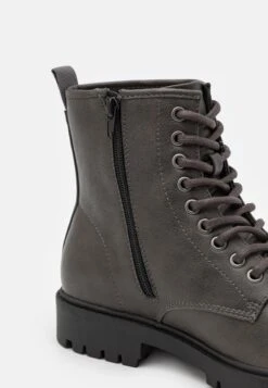 Pier One Unisex - Stivaletti Stringati - Grey -Negozio Pier One economico 82bd184e7ab747aa887abd7a99f16eb3