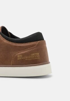 Pier One Sneakers BasseCognac Uomo Sneaker PI912O053-O11 -Negozio Pier One economico 8733e13d37d6492285523affe08eb939