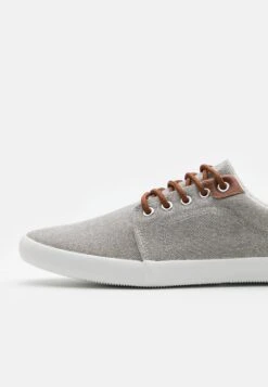 Pier One Unisex - Sneakers Basse - Light Grey -Negozio Pier One economico 8f5660aa856d43a69db14e309615dd5c
