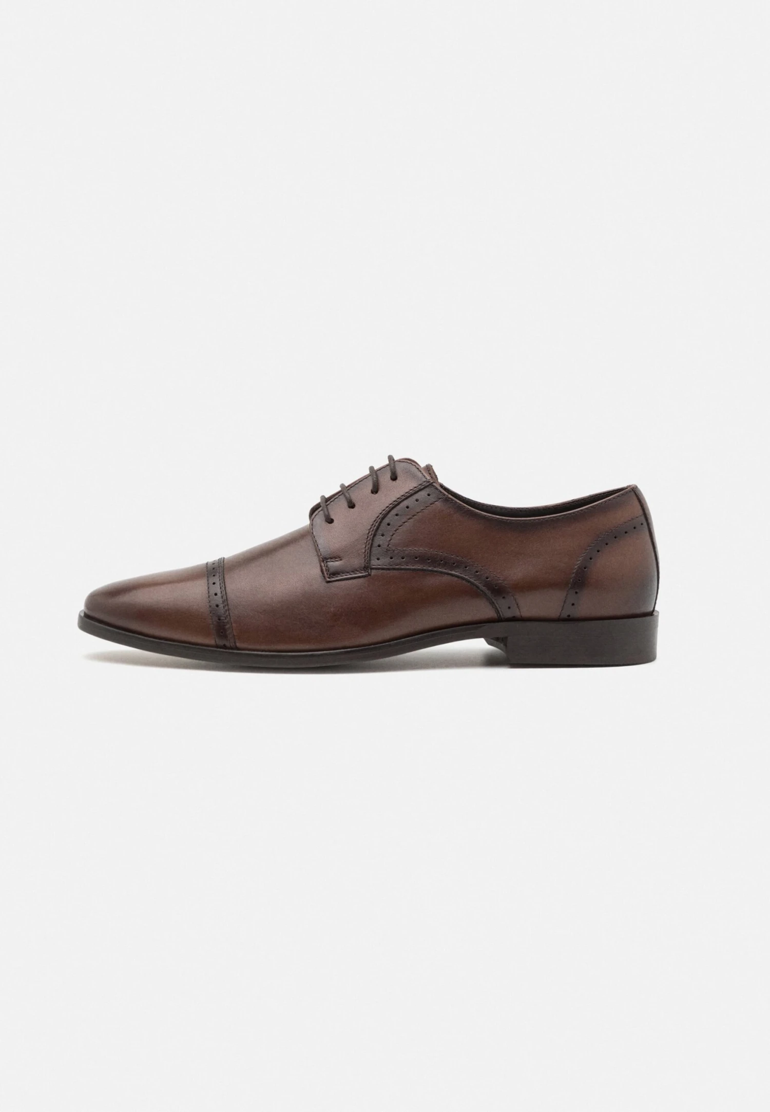 Pier One LeatherStringate ElegantiBrown Uomo Scarpe Con I Lacci PI912M0EI-O11 3 Pier One LeatherStringate ElegantiBrown Uomo Scarpe Con I Lacci PI912M0EI-O11