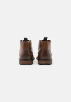 Pier One Leather - Stivaletti Stringati - Cognac -Negozio Pier One economico b7836f5ef85f47189dfc4780b7fcd40c