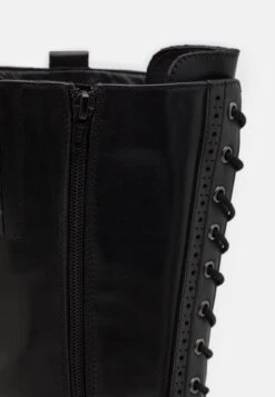 Pier One Leather Stivali Con I LacciBlack Donna Stivali PI911A0HJ-Q11 -Negozio Pier One economico b8da54ccb4074354a201ca4451b08720