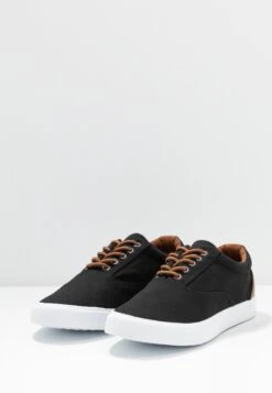 Pier One Sneakers BasseBlack Uomo Sneaker PI912O02D-Q11 -Negozio Pier One economico c4cf3565537c4ea1b44b68540f2735de