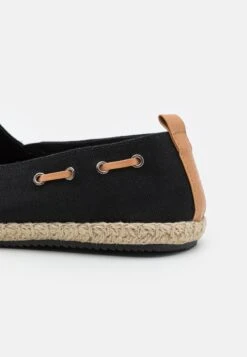 Pier One EspadrillasBlack Uomo Scarpe Basse PI912C0AZ-Q11 -Negozio Pier One economico d4b998ebadfd449796ca9dc4a9470a53