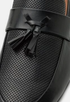 Pier One Scarpe Senza LacciBlack Uomo Scarpe Eleganti PI912C0BT-Q11 -Negozio Pier One economico d74e9cea063f428b96c93c80a4a609b4