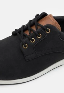 Pier One Stringate SportiveBlack Uomo Scarpe Con I Lacci PI912M0A0-Q11 -Negozio Pier One economico db0ae7a8aad84ab4857c5495aab7f97e