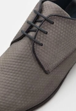 Pier One LeatherStringateDark Grey Uomo Scarpe Eleganti PI912M0CB-C11 -Negozio Pier One economico e0f1574267c74dc1b5d53d5cfef035ae