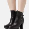 Pier One Leather Stivaletti Con PlateauBlack Donna Stivali PI911N09P-Q11