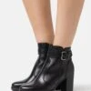 Pier One Leather TronchettiBlack Donna Stivaletti PI911N09O-Q11 -Negozio Pier One economico f7173717eb064575a0a8bab422c102f9