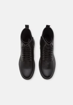 Pier One UnisexStivaletti StringatiBlack Uomo Stivaletti/Stivali PI915K009-Q11 11 Pier One UnisexStivaletti StringatiBlack Uomo Stivaletti/Stivali PI915K009-Q11 -Negozio Pier One economico fda85bb891d044a7b6554c8650c228fb